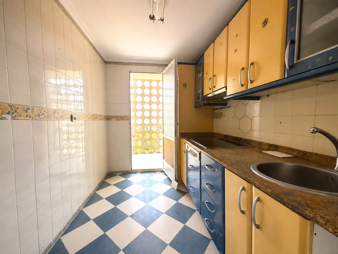 Kitchen of Flat for sale in Torrelavega   with Heating, Private garden and Parquet flooring