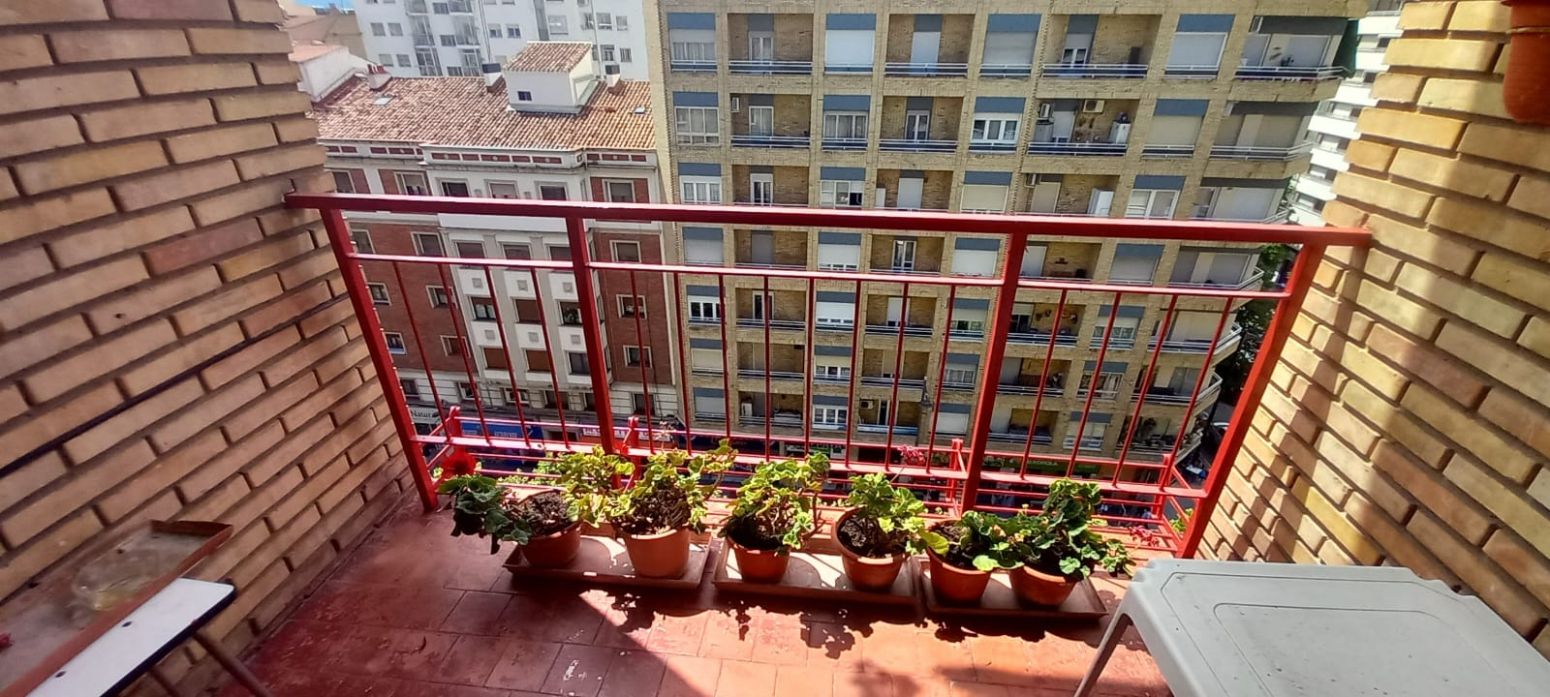 Terrassa de Pis en venda en  Logroño amb Calefacció i Terrassa