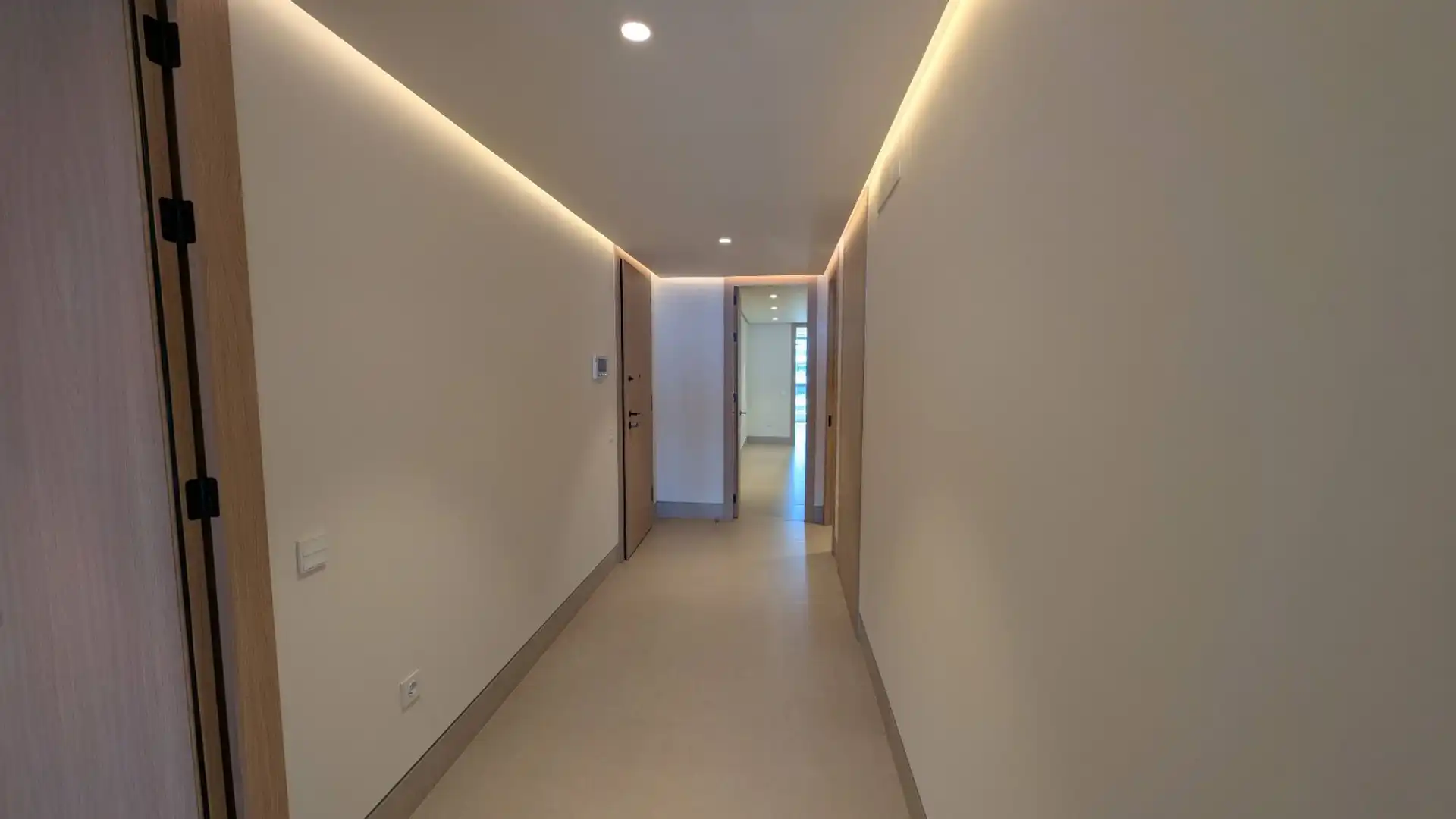 Apartamento de alquiler en Martín Carpena - Torre del Río