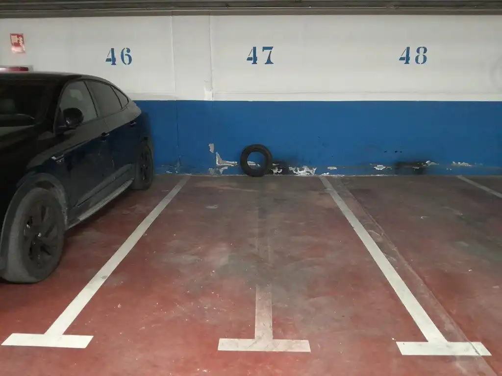 Aparcament de Garatge en venda en Montcada i Reixac
