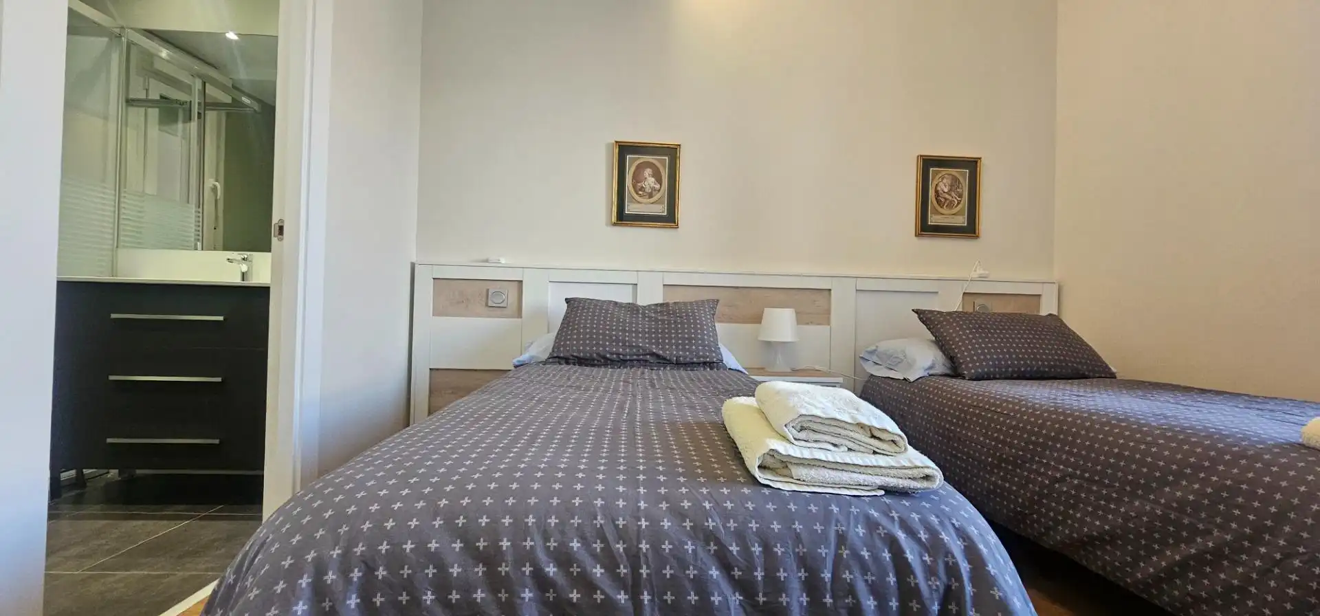 Habitación de Edificio en venta en Zamora Capital 