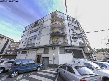 Pis en venda a CL MARIA DE ROZAS 2 Es:E Pl:04 Pt:0B