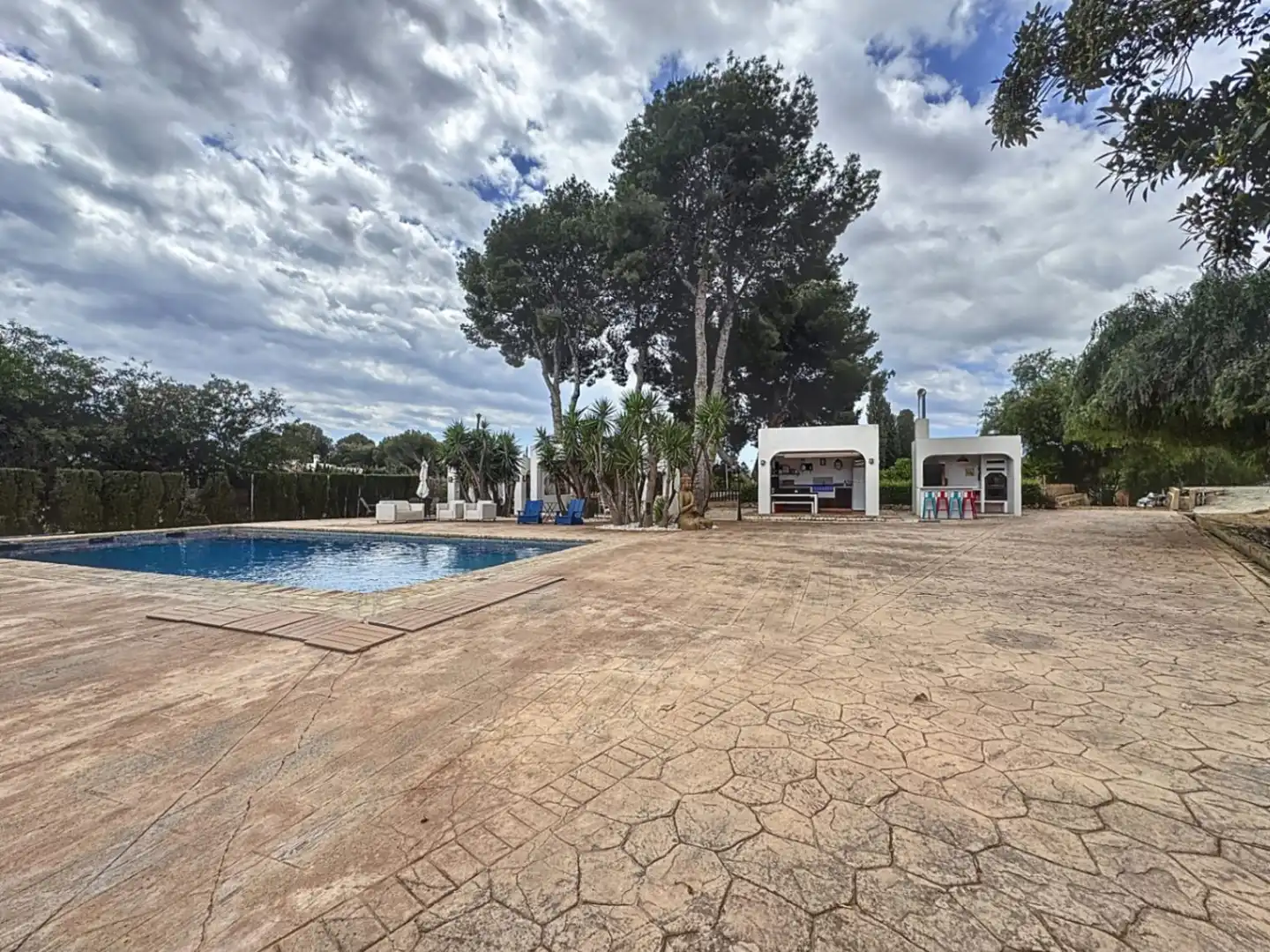 Swimming pool of Houses for sale in L'Alfàs del Pi  with Air Conditioner, Heating and Private garden