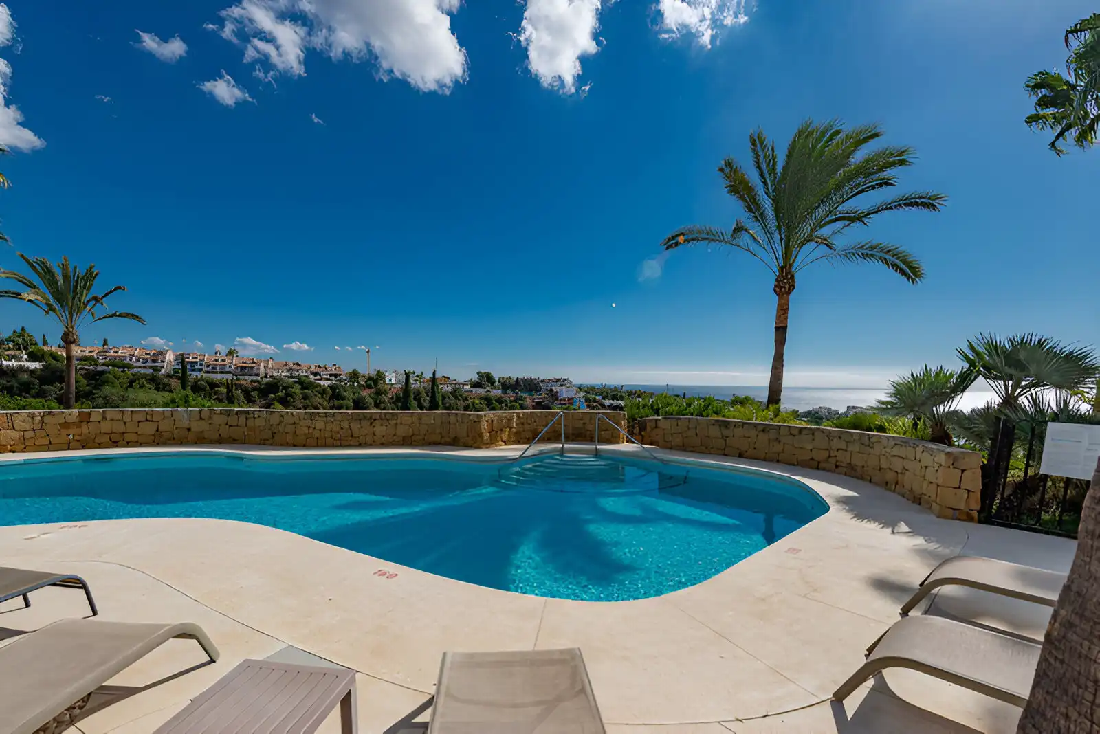 Apartament amb piscina en venda a Milla de Oro, imagen 11