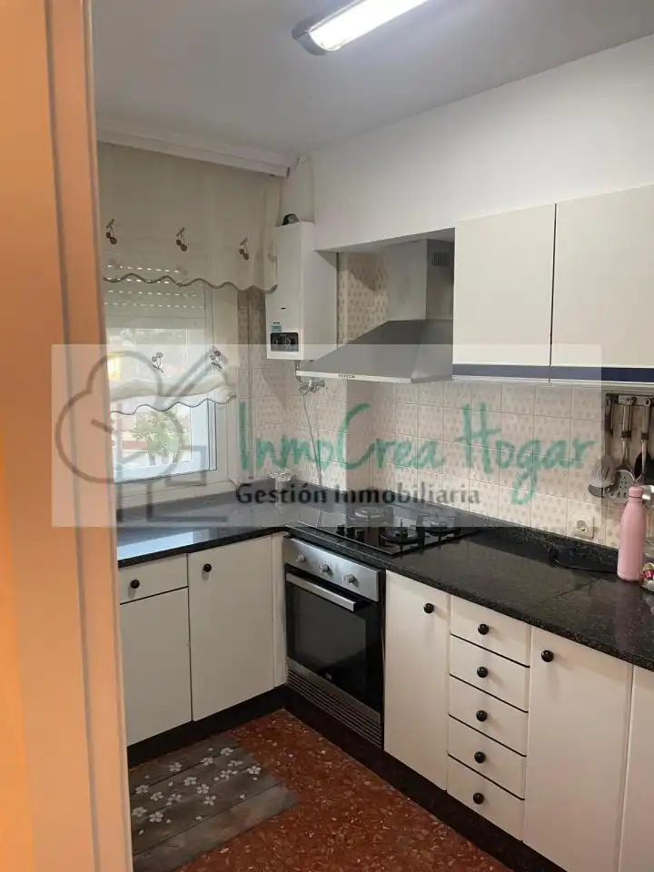 Cocina de Piso de alquiler en Baiona con Terraza y Amueblado