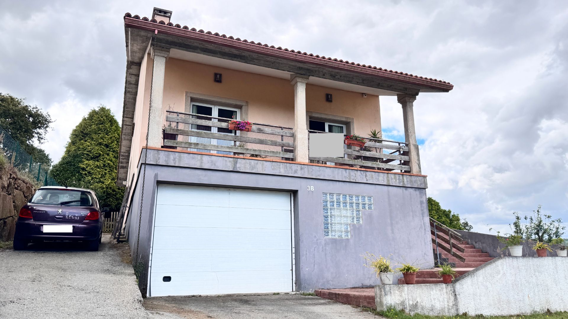 Vista exterior de Casa o chalet en venta en Arteixo con Calefacción, Jardín privado y Parquet