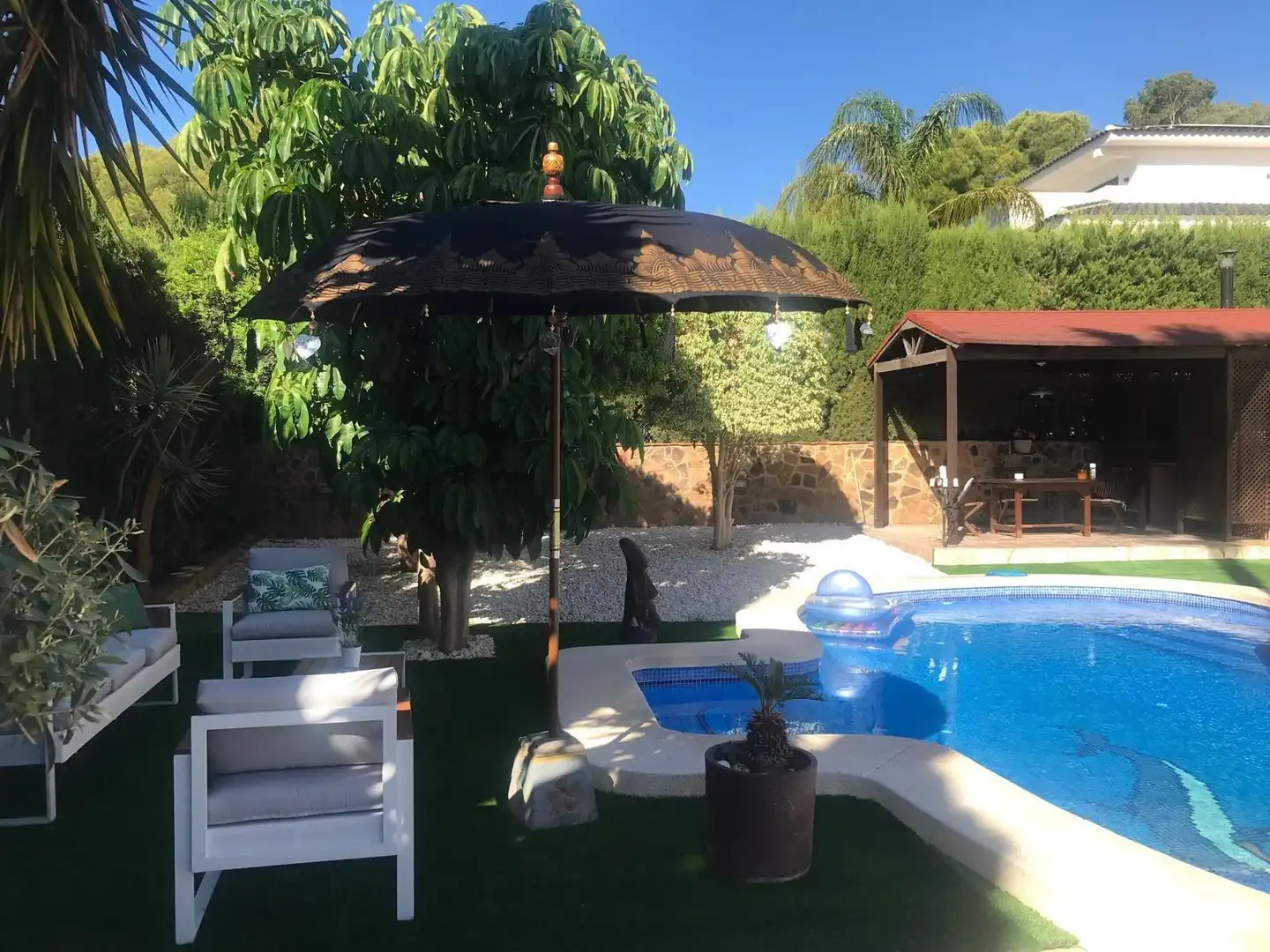 Villa avec piscine à vendre à Urbanizaciones