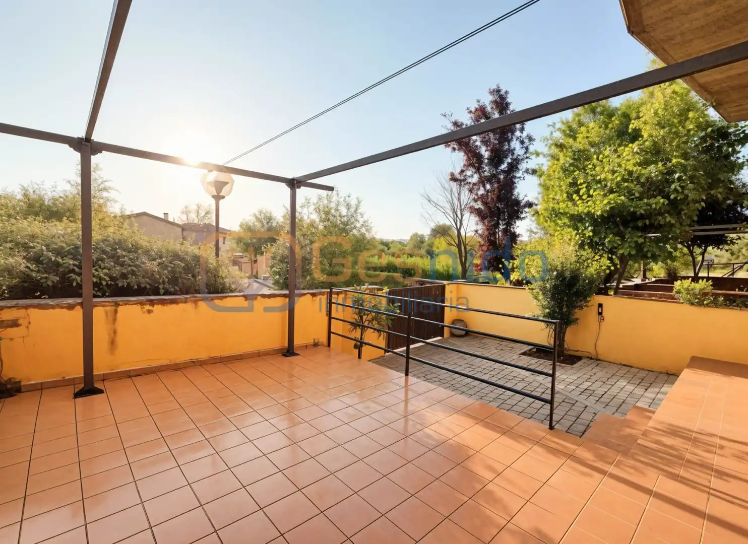 Terrassa de Casa adosada en venda en Quintana Redonda amb Calefacció