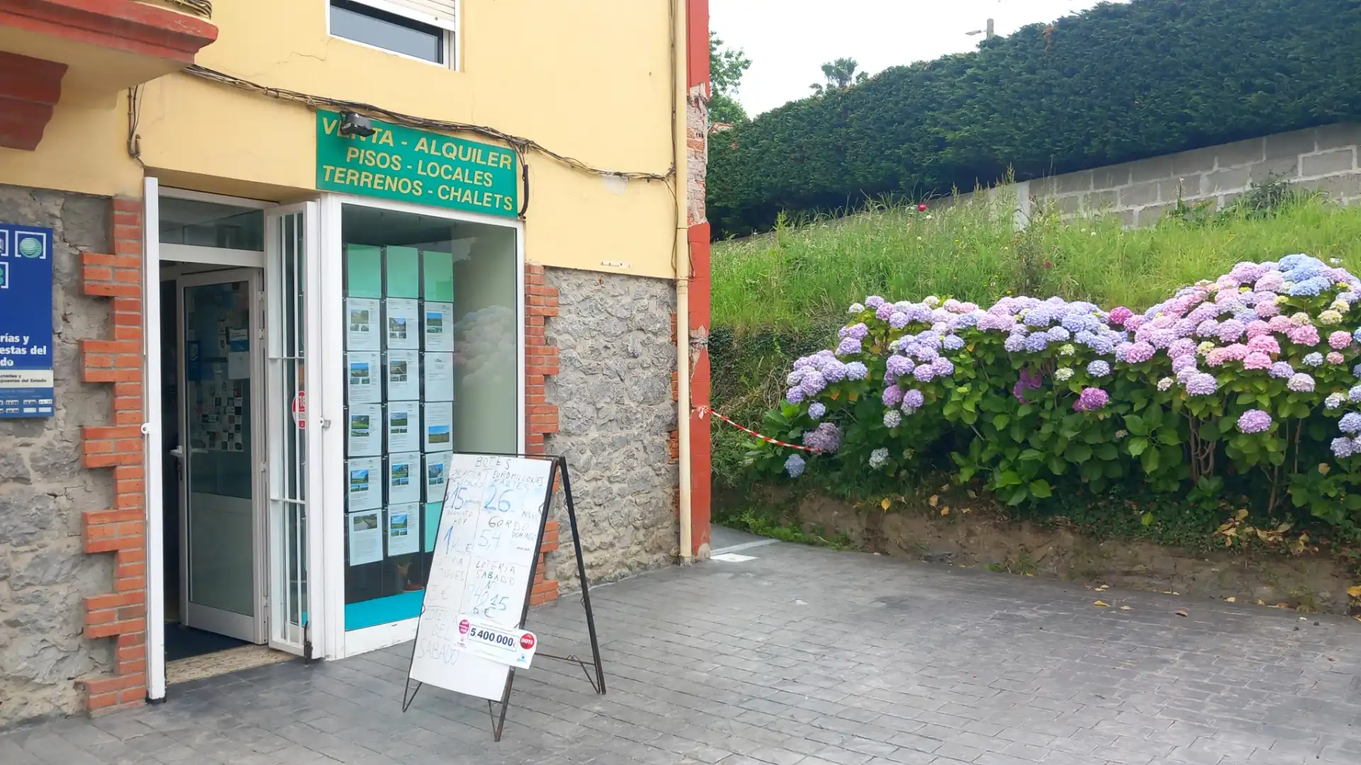 Flat for sale in Camargo  with Heating and Furnished