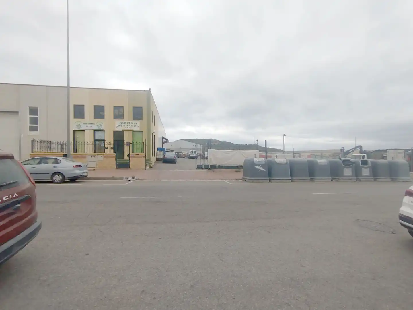 Nave industrial en venta en Calle Don Carnal, imagen 2