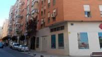 Vista exterior de Local en venda en  Jaén Capital