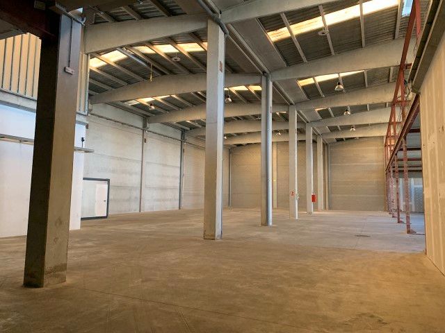 Industrial buildings to rent in Manresa