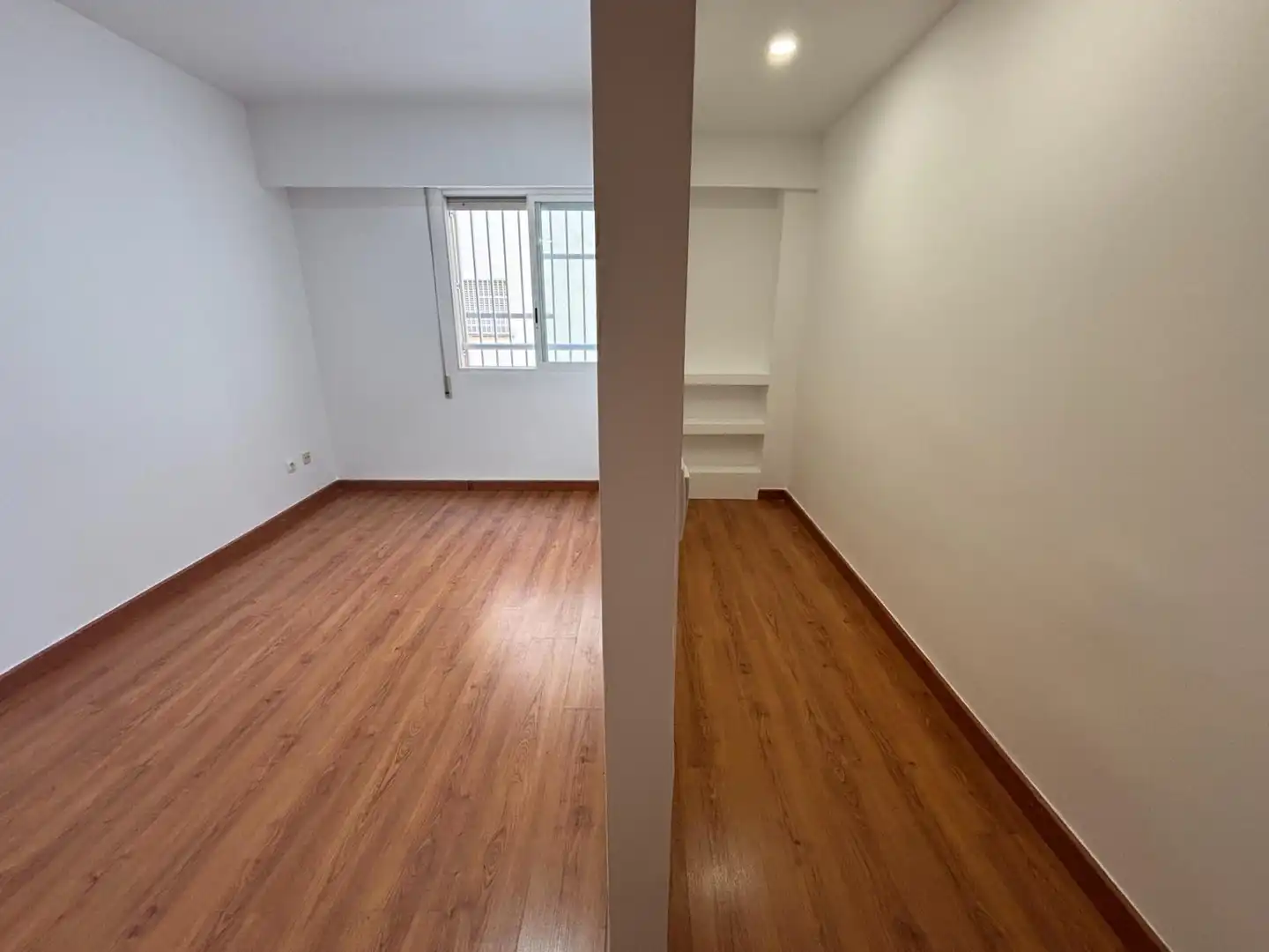 Flat with lift for sale in Calle CORONEL MONTESINOS, imagen 13
