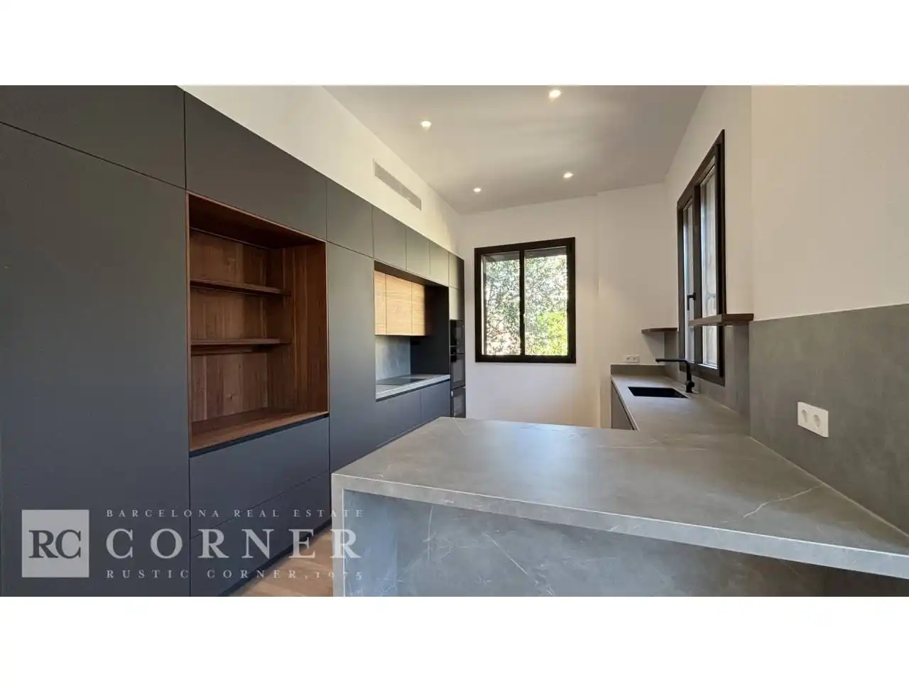 Piso en venta en Avenida Vallvidrera, Sarrià