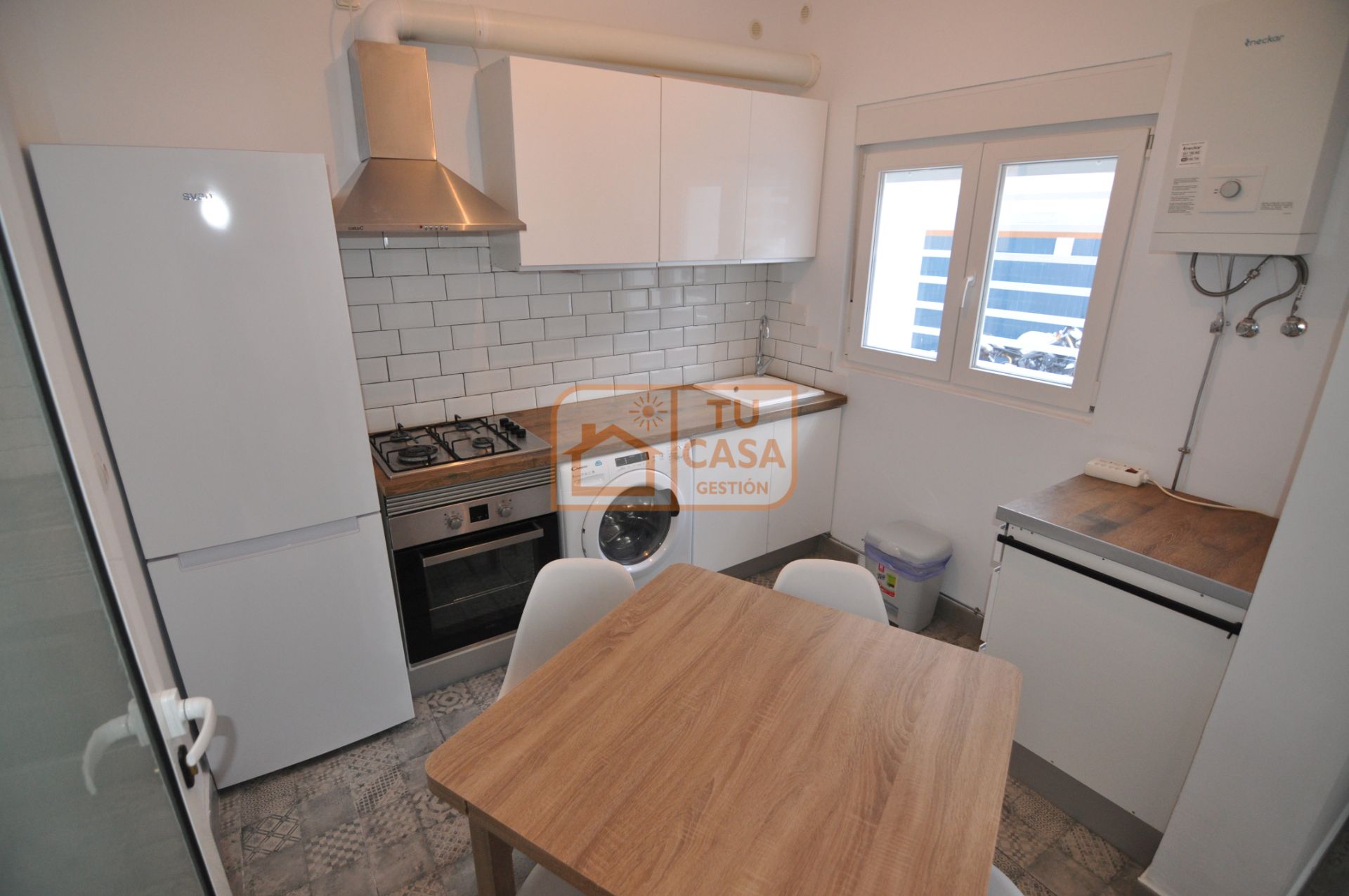 Kitchen of Single-family semi-detached to rent in Cáceres Capital  with Air Conditioner, Heating and Furnished
