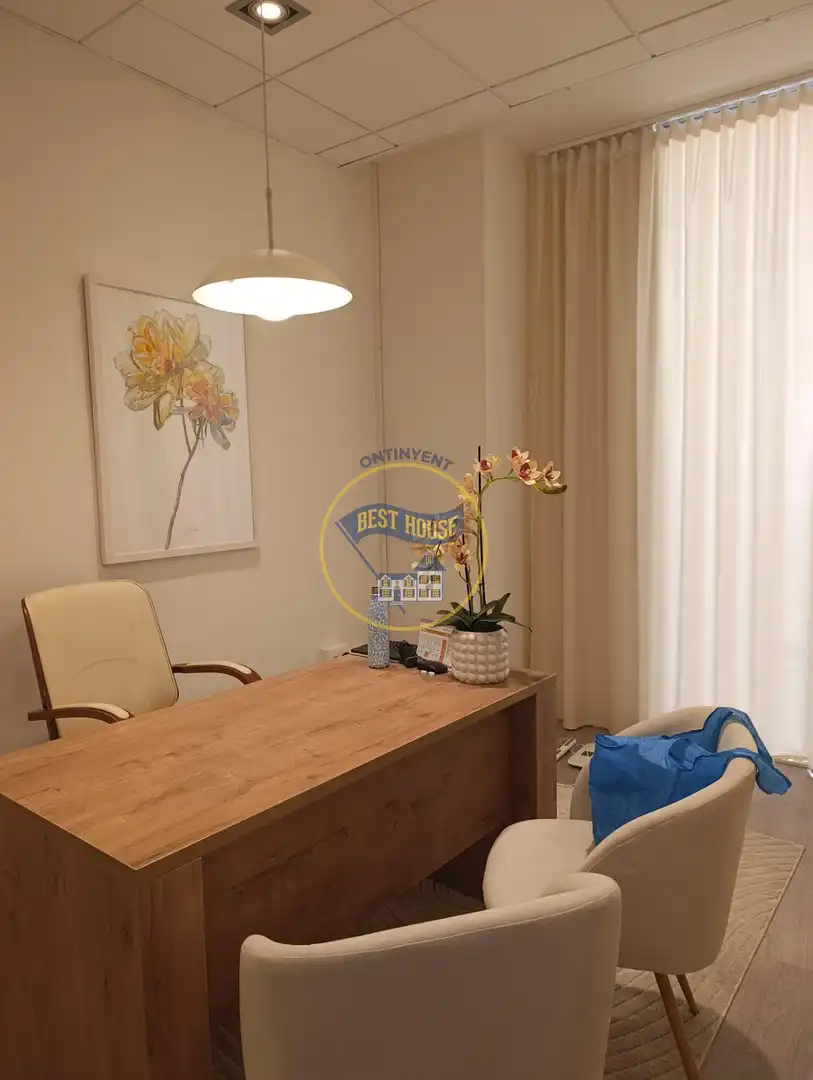 Locale commerciale in vendita a Sant Josep - Zona Hospital, imagen 6