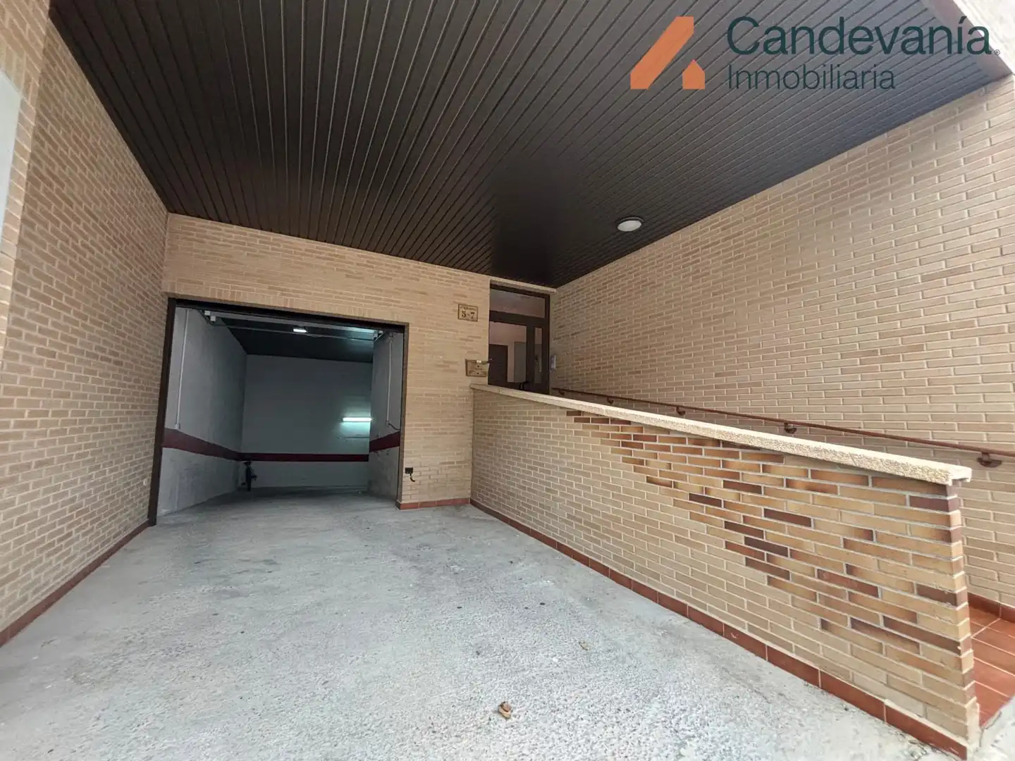 Gewerbefläche zum Verkauf in Calle Zaragoza 5, imagen 8