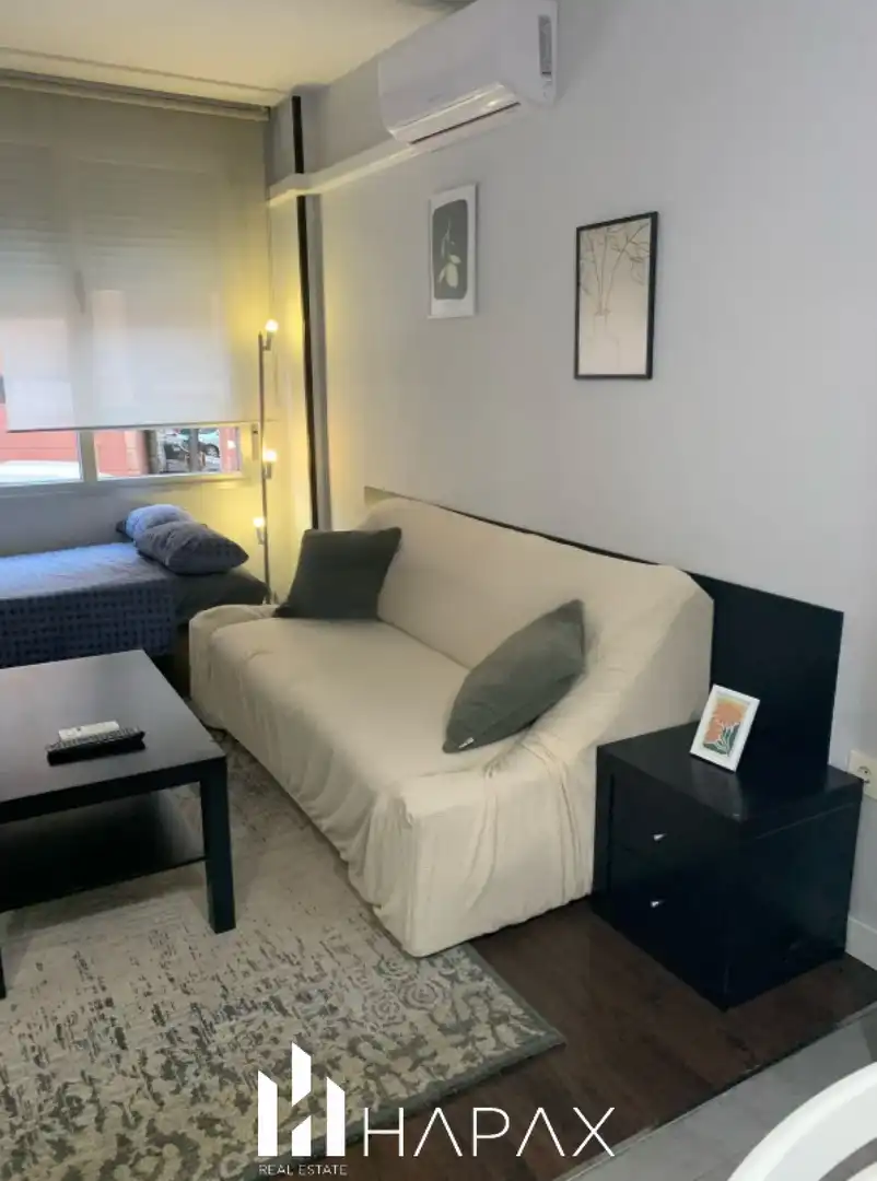 Sala de estar de Piso en venta en Salamanca con Calefacción y Amueblado
