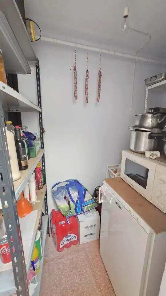 Houses for sale in El Hito   with Heating and Furnished