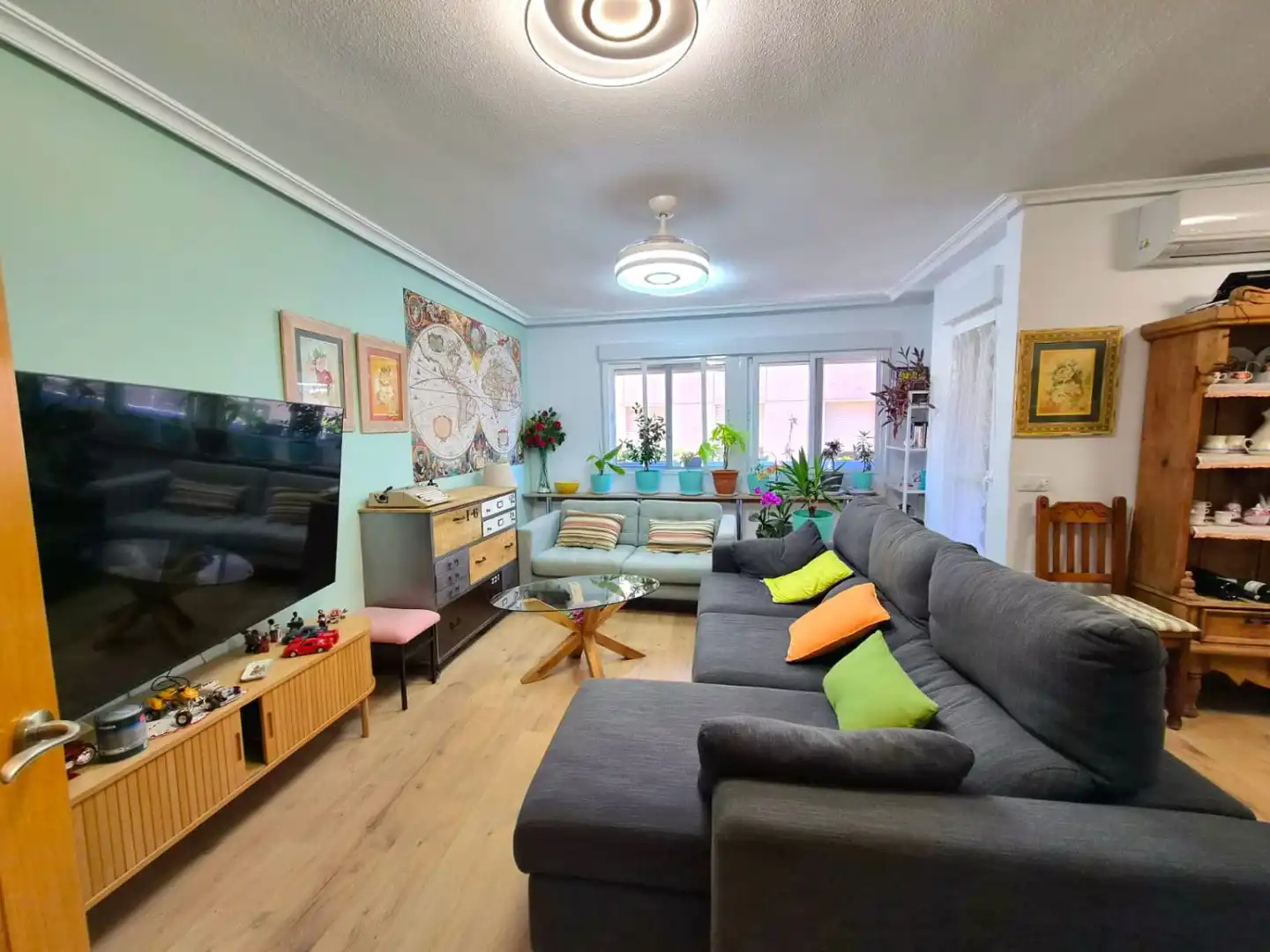 Wohnzimmer von Wohnung zur Miete in Águilas mit Klimaanlage und Balkon