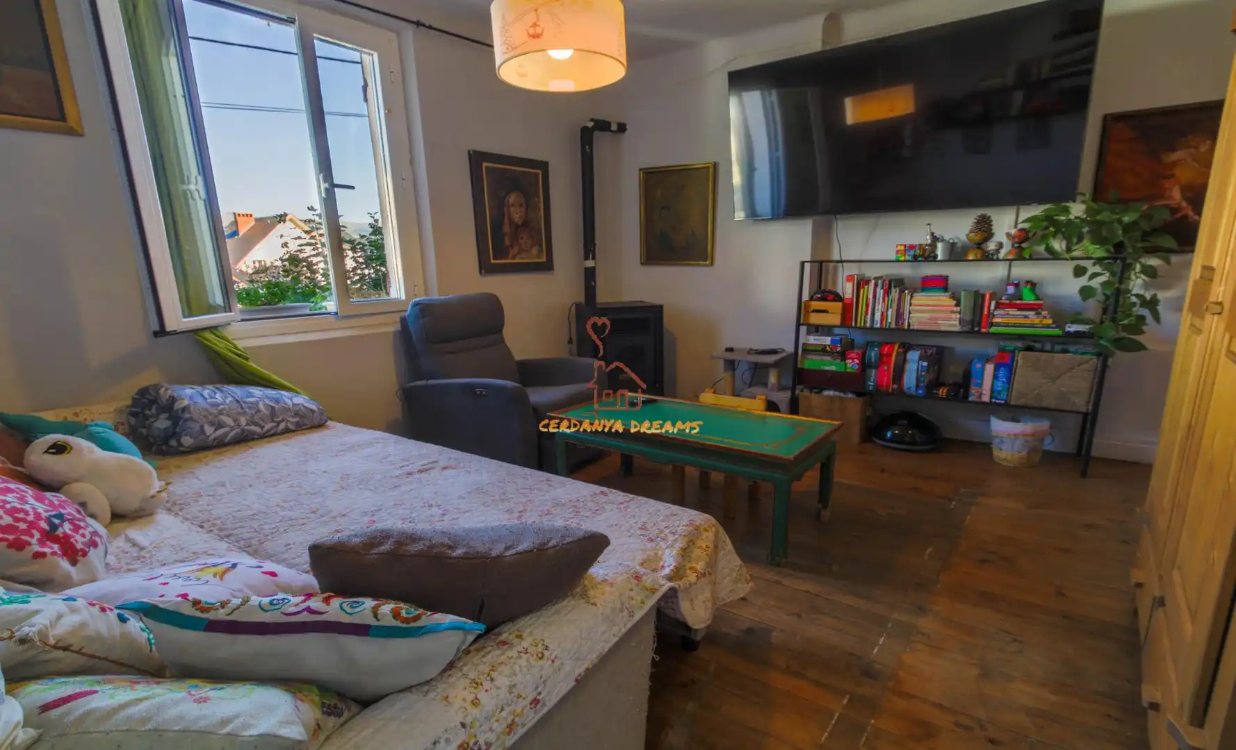 Habitación de Casa adosada en venta en Enveitg con Calefacción, Jardín privado y Parquet