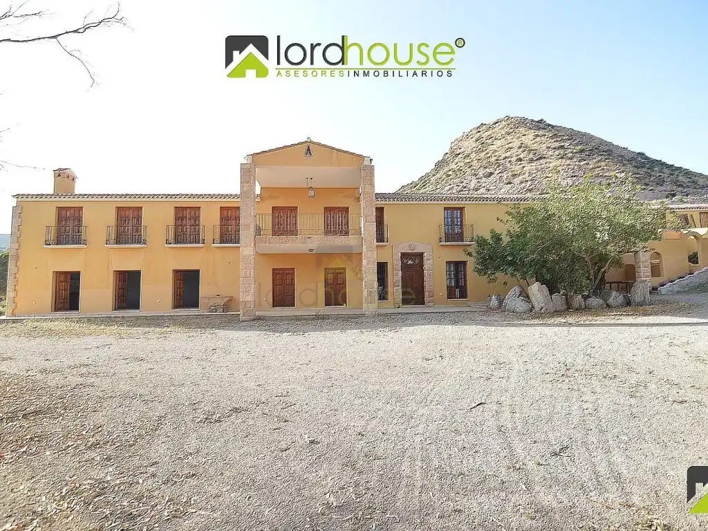 Vista exterior de Casa o chalet en venta en Águilas