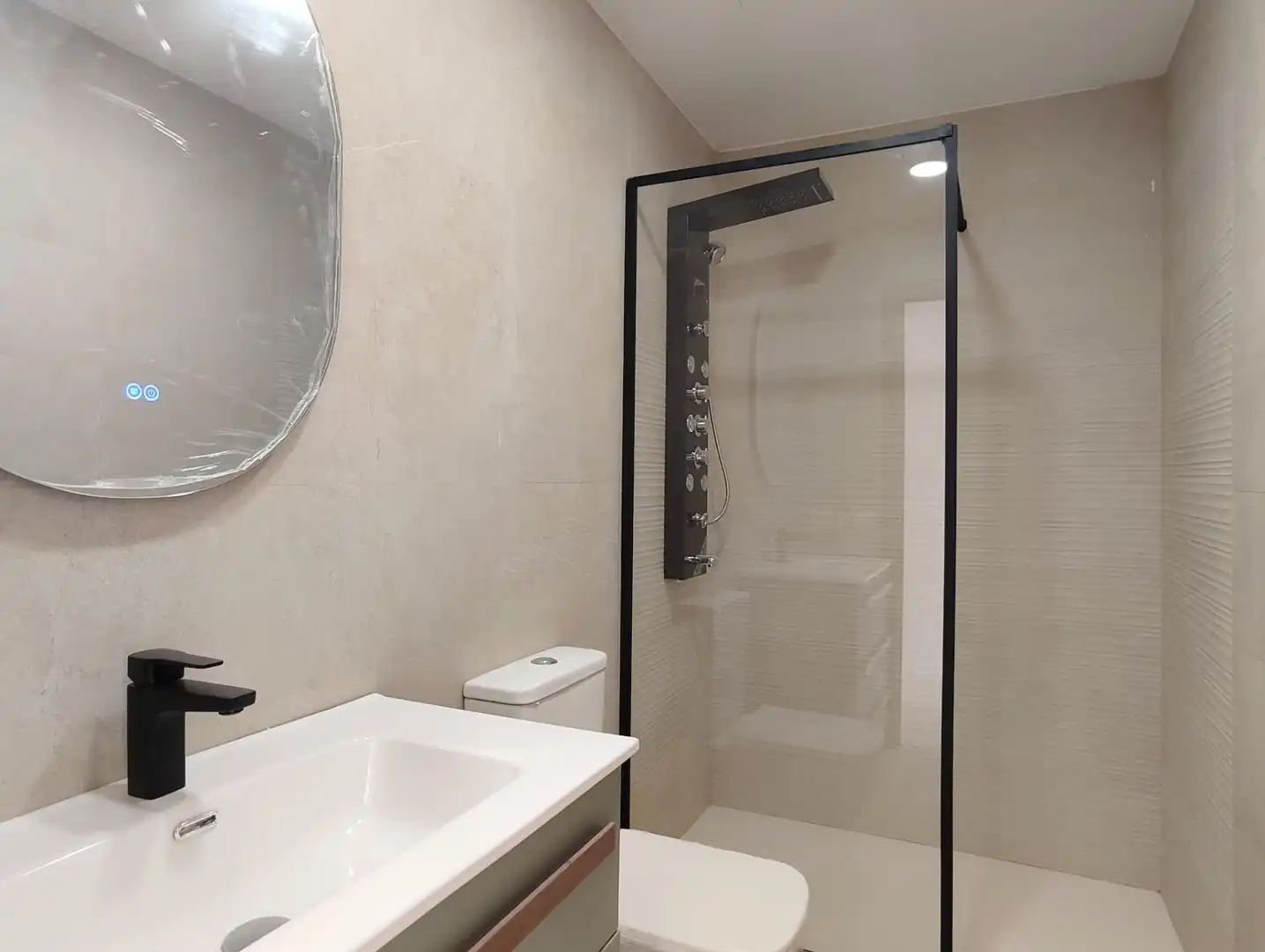 Baño de Apartamento en venta en  Palma de Mallorca con Aire acondicionado y Balcón