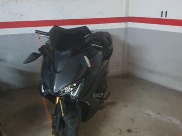 Motorradstellplatz zum Verkauf in Carrer Carrer Treball