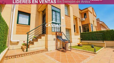 Foto 3 von Einfamilien-Reihenhaus zum Verkauf in Calle Cibeles , Fresnos I y II, Torrejón de Ardoz