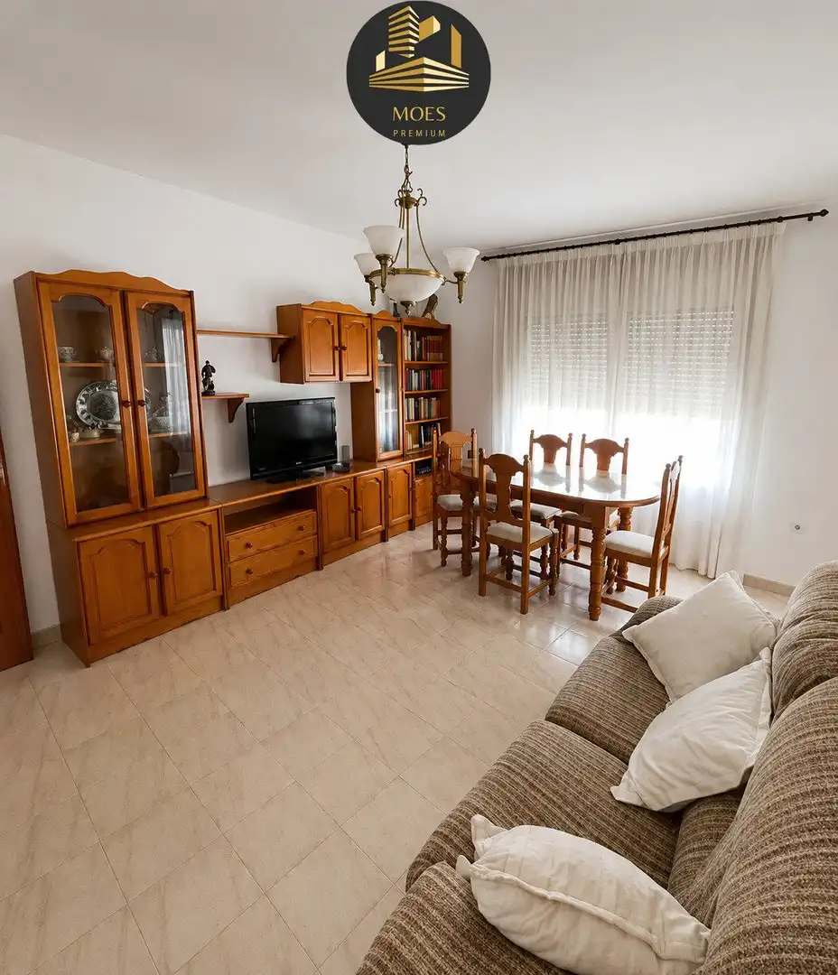 Flat with lift for sale in Andújar