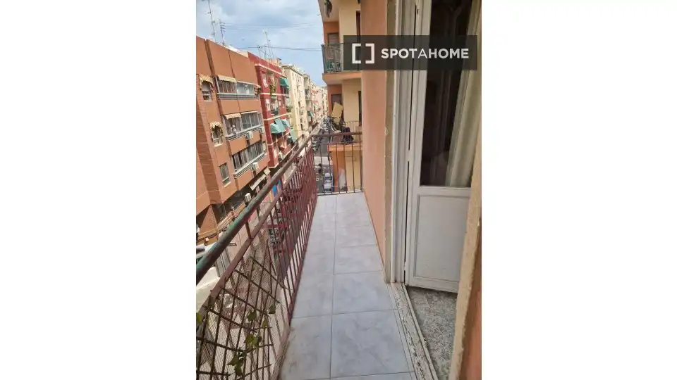 Terrassa de Apartament per a compartir en Alicante / Alacant amb Aire condicionat, Terrassa i Moblat