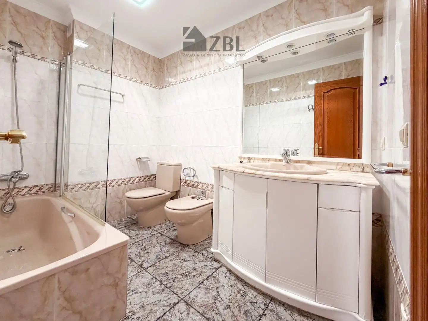 Bathroom of Detached homes for sale in Sant Joan de Vilatorrada  with Air Conditioner, Heating and Terrace