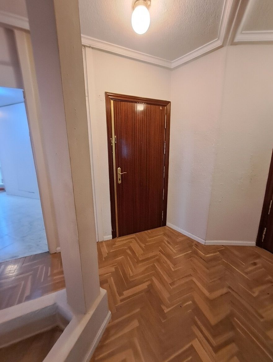 Flat for sale in  Madrid Capital