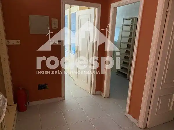 Commercial properties for rent in Arbo