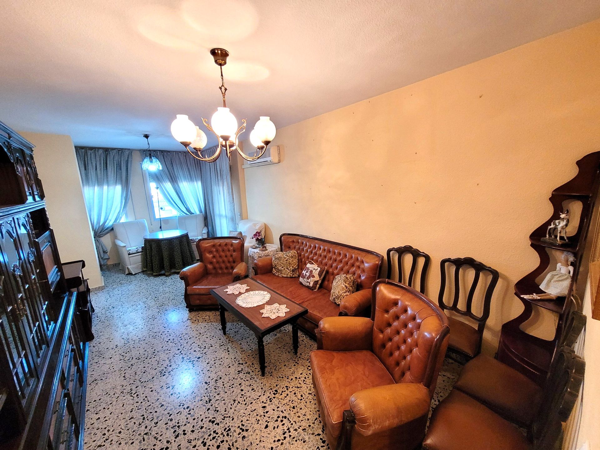 Living room of Flat for sale in Badajoz Capital  with Air Conditioner, Heating and Terrace