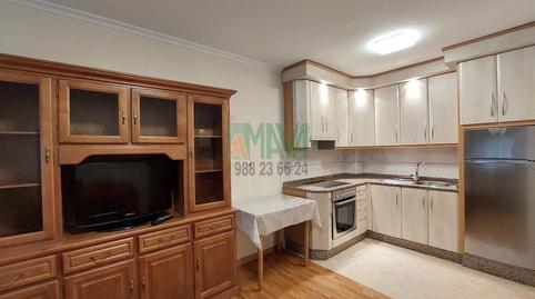 Foto 3 de Apartament en venda a Ventiun, Ourense