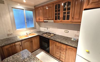 Kitchen of Flat for sale in Mollet del Vallès  with Balcony