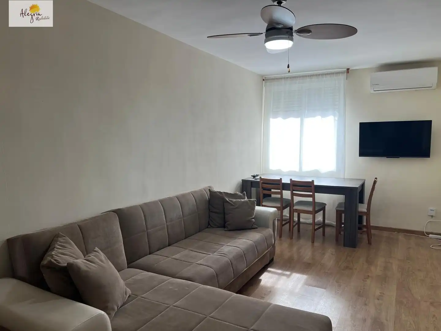 Sala de estar de Piso en venta en Valencia con Aire acondicionado, Terraza y Amueblado