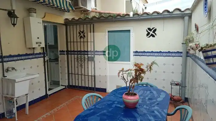 Casa adosada en venda a Carretera de Sevilla - Los Montitos