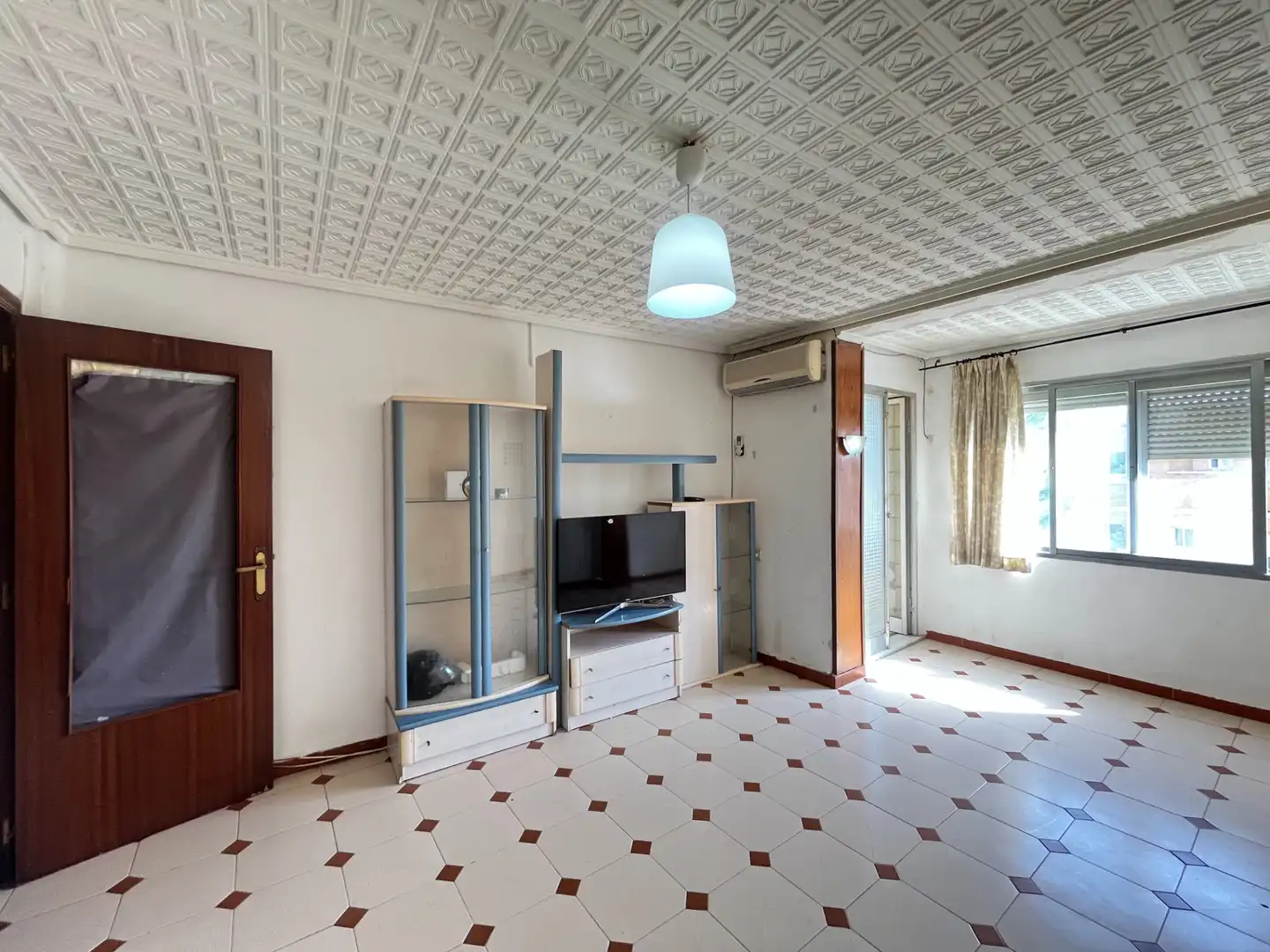 Sala d'estar de Pis en venda en Sagunto / Sagunt amb Moblat, Forn i Microones