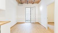 Apartament en venda en  Barcelona Capital amb Parquet, Terrassa i Traster