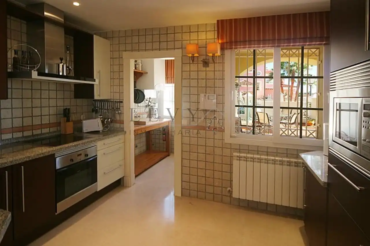 Villa avec piscine à vendre à Nueva Andalucía, imagen 5