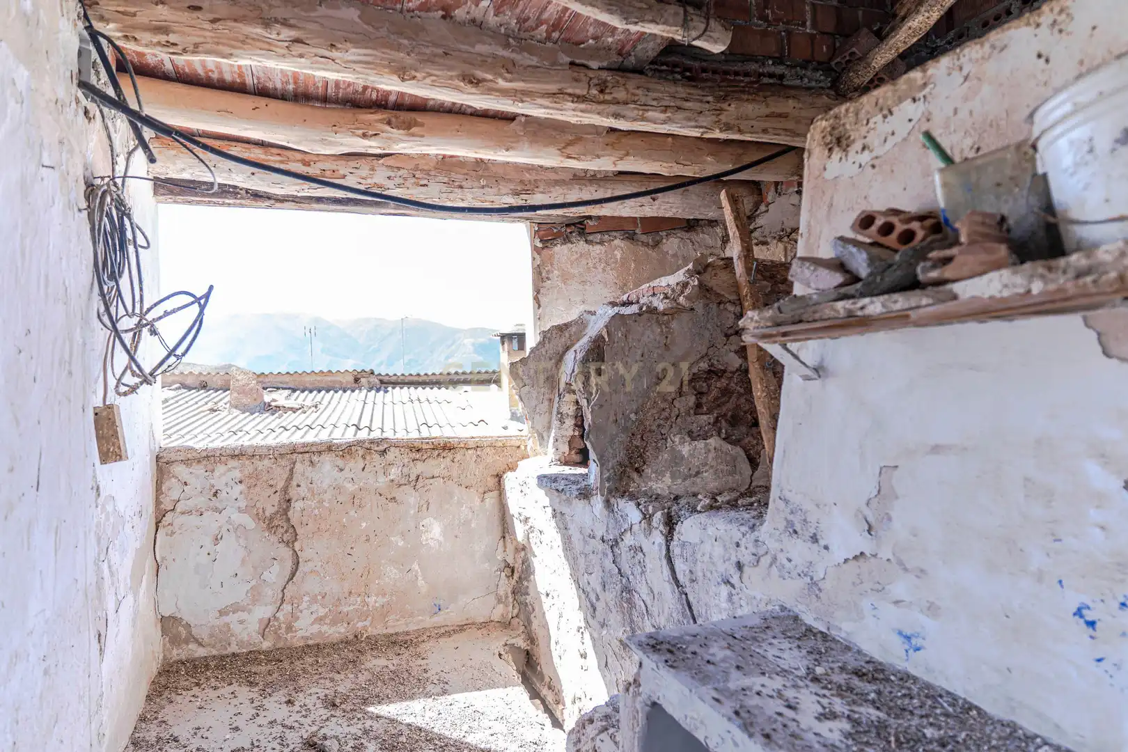 Kitchen of Houses for sale in Carataunas