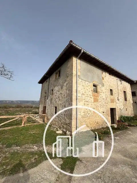 Exterior view of Houses for sale in Junta de Traslaloma