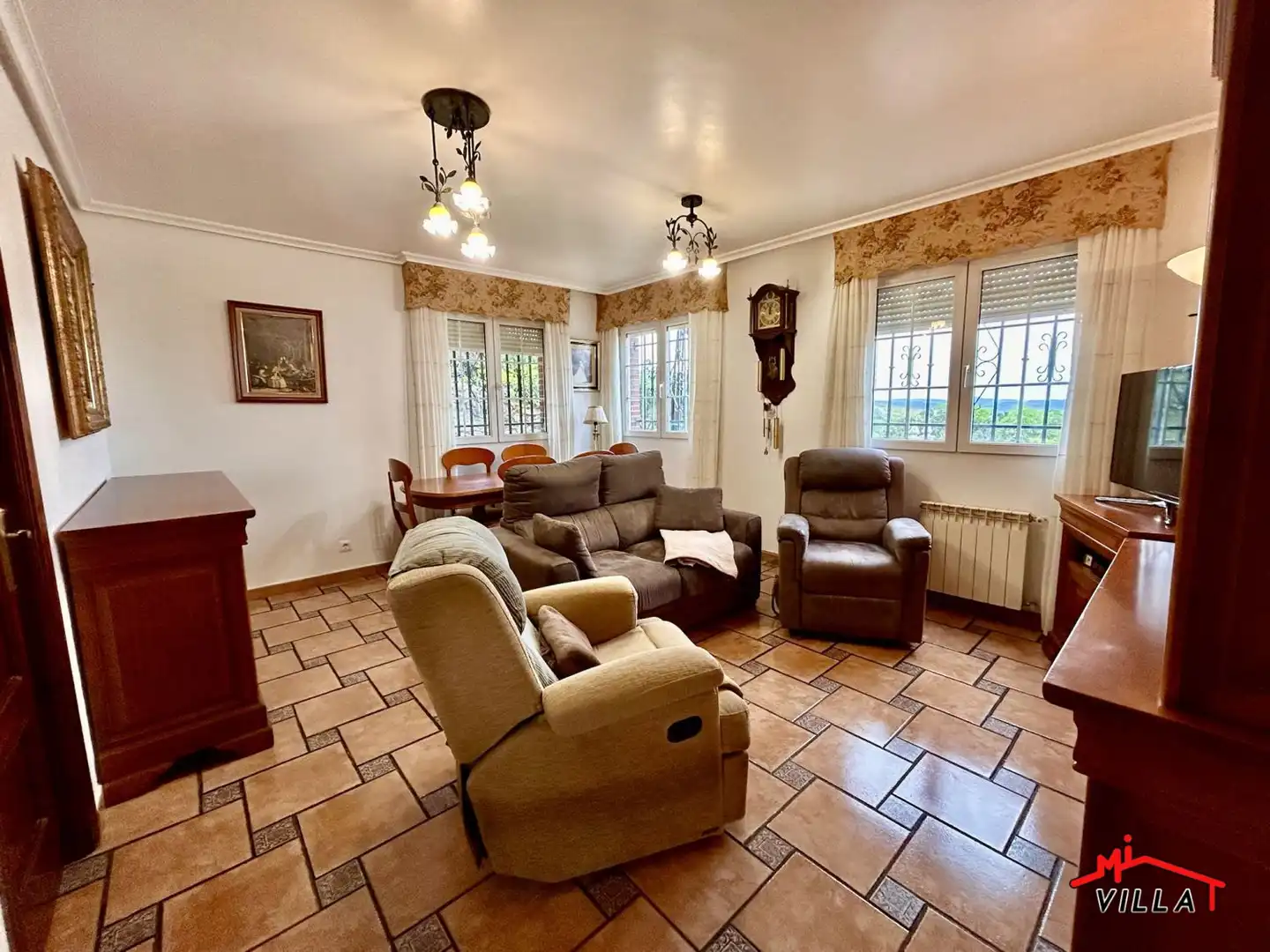 Sala de estar de Casa o chalet en venta en Limpias con Calefacción y Piscina comunitaria