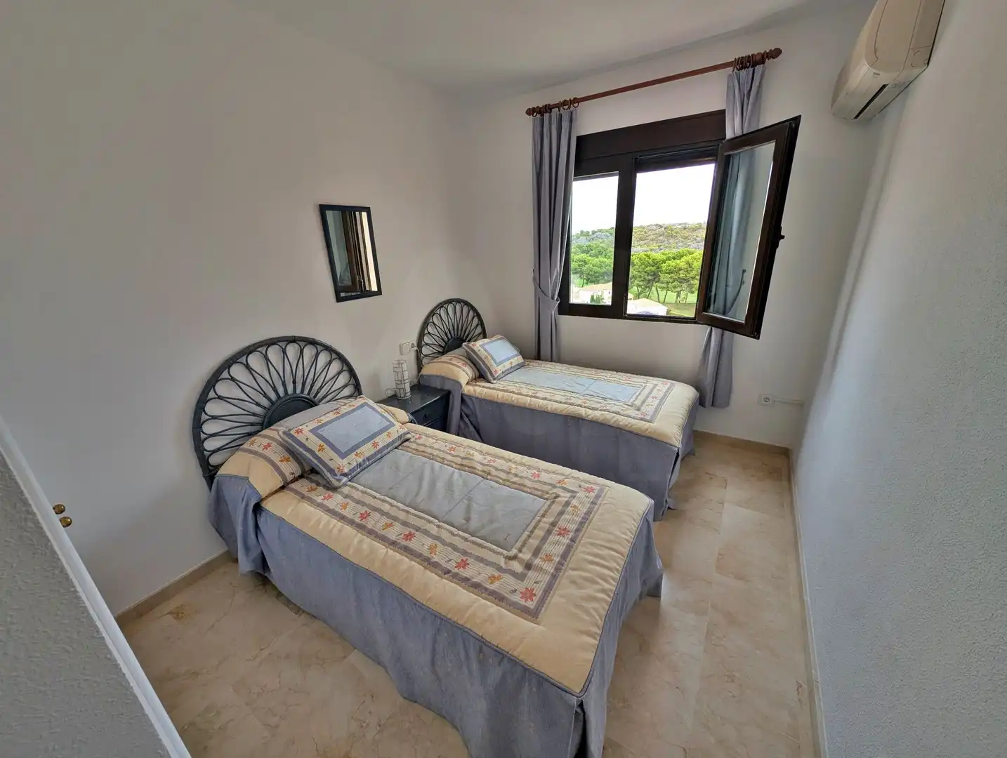 Flat with pool for sale in Avenida Ramblas de Oleza 19 19, imagen 17