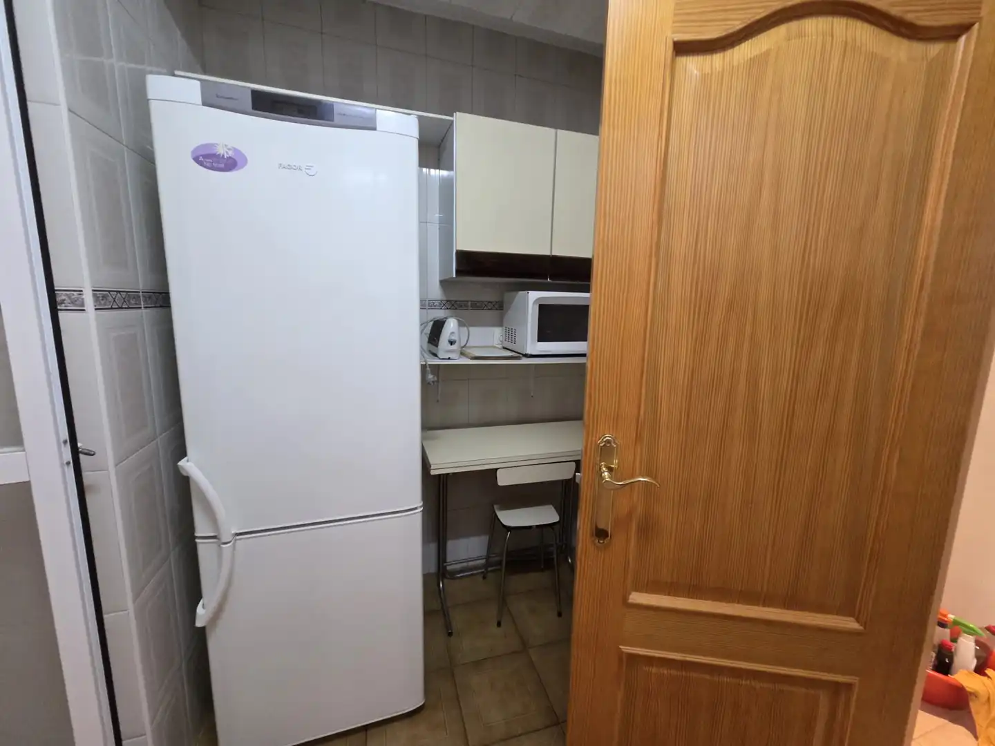 Kitchen of Flat for rent in Granada  with Furnished, Oven and Washing machine