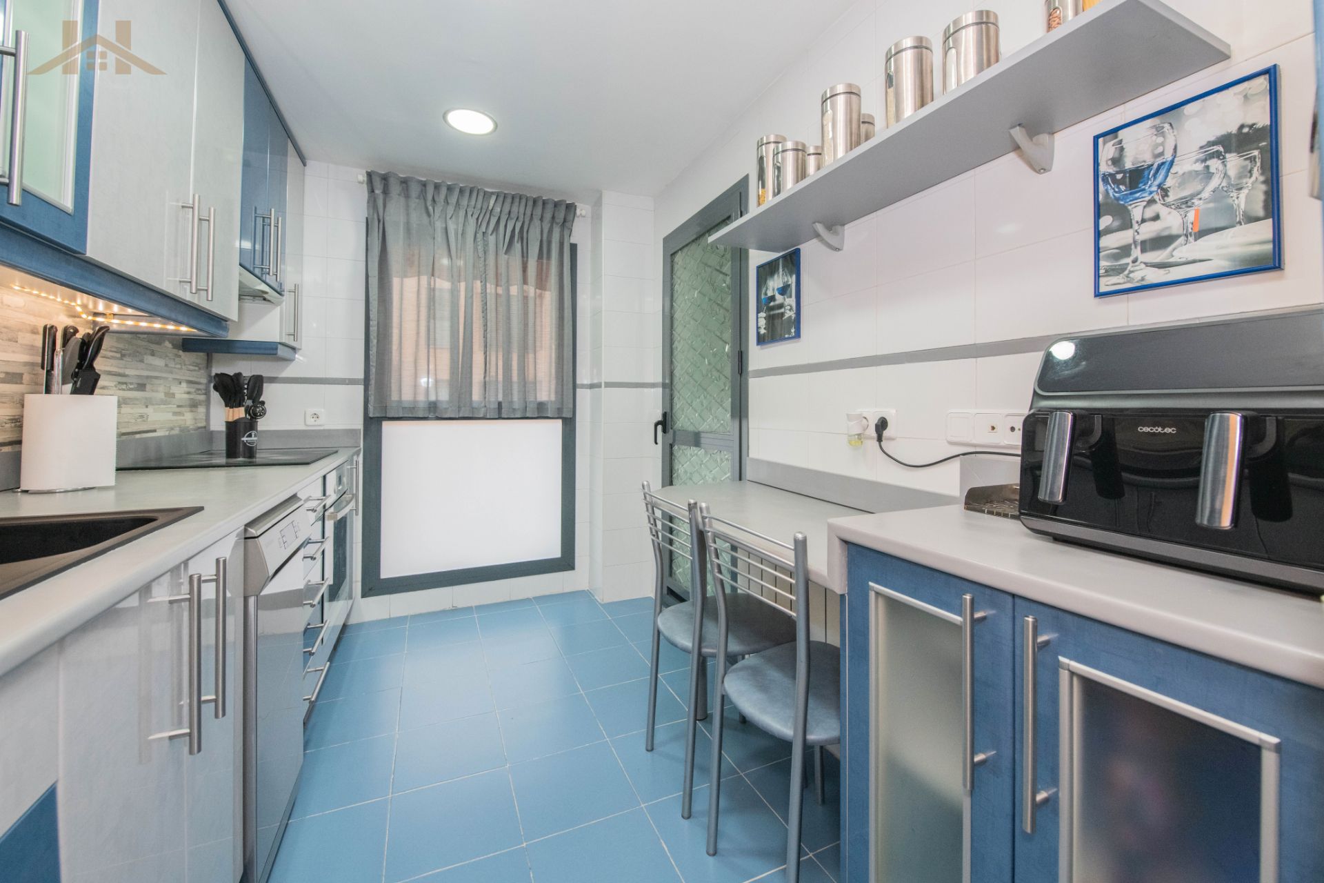 Flat for sale in Calle de José Hierro, Dehesa Vieja - Puente Cultural