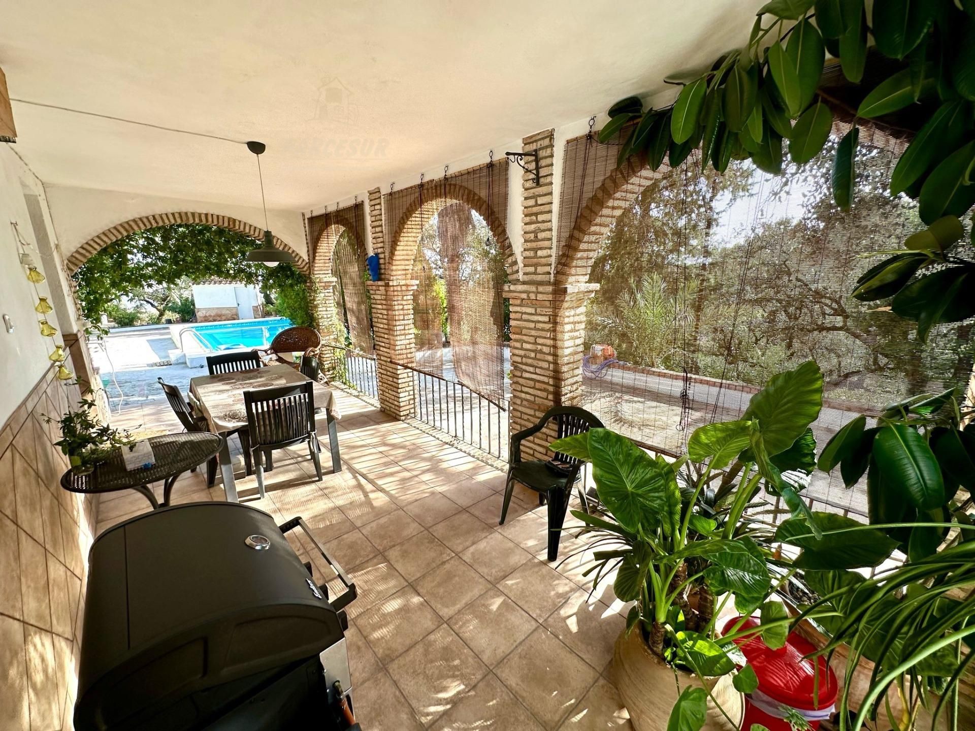 Terrassa de Casa o xalet en venda en  Córdoba Capital amb Aire condicionat, Jardí privat i Traster