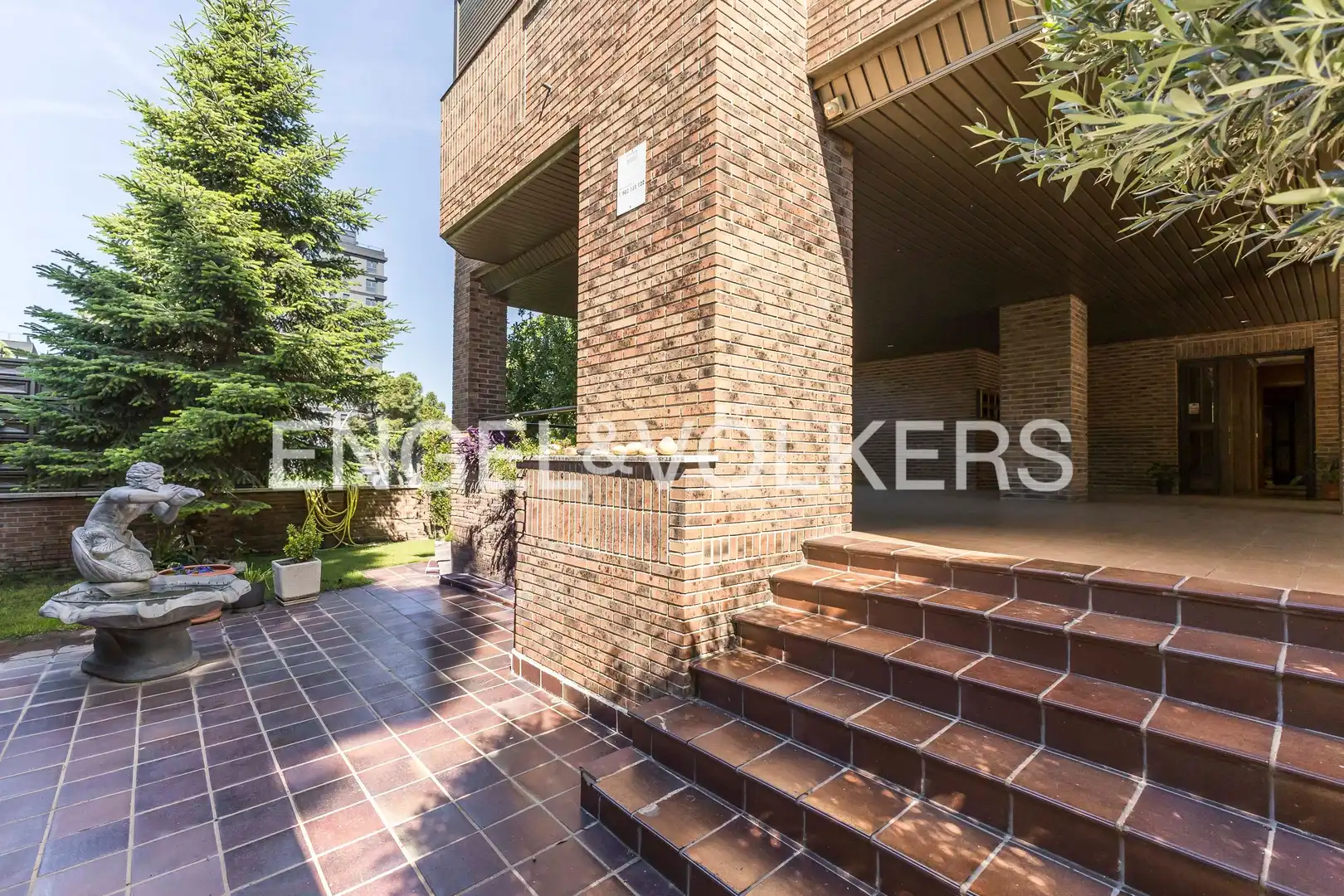 Terraza de Piso en venta en Madrid con Aire acondicionado, Calefacción y Jardín privado